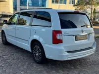 Gebraucht Lancia Voyager S 177 PS (130 kW) 2014 Weiß Van / Kleinbus
