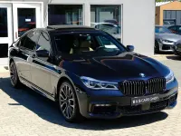 Gebraucht BMW 750 Sport Line 449 PS (330 kW) 2016 Schwarz Limousine