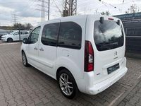 Second-hand Citroën Berlingo SELECTION 99 CP (72 kW) 2016 Alb Monovolum