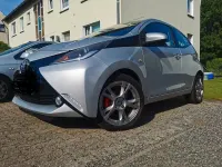 Gebraucht Toyota Aygo 69 PS (50 kW) 2016 Grau Kleinwagen