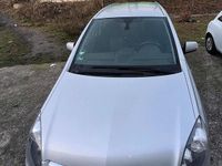 Gebraucht Opel Zafira 116 PS (85 kW) 2012 Silber Van / Kleinbus