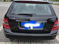 Gebraucht Mercedes C220 170 PS (125 kW) 2011 Schwarz Limousine