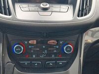 Gebraucht Ford Kuga Cool & Connect 150 PS (110 kW) 2018 Rot SUV