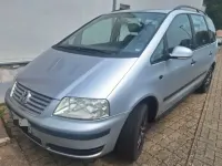 Gebraucht VW Sharan 131 PS (96 kW) 2005 Silber Van / Kleinbus