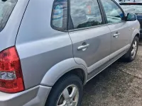 Gebraucht Hyundai Tucson 113 PS (83 kW) 2005 Grau SUV