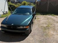 Second-hand BMW 520 150 CP (110 kW) 2000 Verde Break