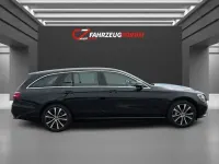 Używany Mercedes E300 211 KM (155 kW) 2022 Czarny Sedan/Limuzyna