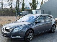 Gebraucht Opel Insignia 180 PS (132 kW) 2010 Grau Kombi