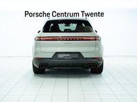 Gebraucht Porsche Cayenne 470 PS (345 kW) 2025 Grau SUV