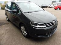 Gebraucht VW Sharan Highline 150 PS (110 kW) 2020 Grau Van / Kleinbus