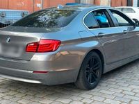 Second-hand BMW 528 254 CP (186 kW) 2010 Gri Berlinǎ