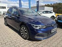 Gebraucht VW Golf VIII Active 150 PS (110 kW) 2022 Atlantic blue perleffekt Limousine