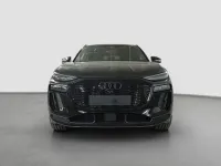 Neu Audi Q6 Sportback e-tron Business 314 kW (428 PS) 2026 Grau SUV