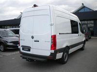 Gebraucht Mercedes Sprinter 170 PS (125 kW) 2024 Arktikweiß Van