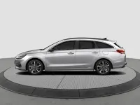Neu Hyundai i30 Advantage 101 PS (74 kW) 2025 Silber Kombi