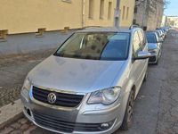 Gebraucht VW Touran 140 PS (102 kW) 2009 Silber Van / Kleinbus