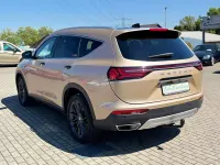 Gebraucht DFSK Fengon 220 PS (161 kW) 2024 Gold SUV