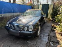 Gebraucht Mercedes CLK230 Elegance 193 PS (141 kW) 2002 Schwarz Cabrio