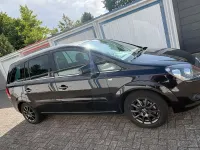 Gebraucht Opel Zafira Innovation 116 PS (85 kW) 2011 Schwarz Van / Kleinbus