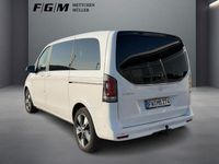 Gebraucht Mercedes V220 Style 163 PS (119 kW) 2024 Arktikweiß Van / Kleinbus