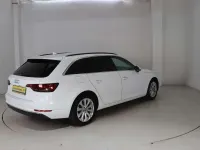 Używany Audi A4 Design 218 KM (160 kW) 2018 Biały Kombi