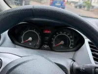 Gebraucht Ford Fiesta 60 PS (44 kW) 2010 Schwarz Kleinwagen