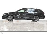 Gebraucht VW Passat R-line 177 PS (130 kW) 2025 Mythos black Kombi