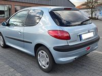 Gebraucht Peugeot 206 75 PS (55 kW) 2003 Blau Limousine