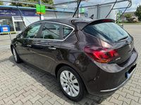 Gebraucht Opel Astra 110 PS (80 kW) 2013 Braun Kleinwagen