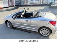 Gebraucht Peugeot 207 CC Platinum 111 PS (81 kW) 2011 Silber Cabrio