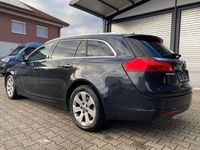 Gebraucht Opel Insignia 160 PS (117 kW) 2013 Schwarz Kombi