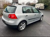 Gebraucht VW Golf V 116 PS (85 kW) 2005 Silber Kleinwagen