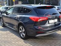 Usata Ford Focus Active 150 CV (110 kW) 2020 Blu Berlina