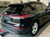 Gebraucht Audi Q4 e-tron S-Line 150 kW (204 PS) 2022 Schwarz SUV