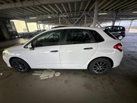 Gebraucht Citroën C4 95 PS (69 kW) 2012 Weiß Kleinwagen