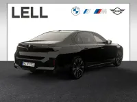 Neu BMW i7 Sport Line 500 kW (680 PS) 2026 Saphirschwarz Limousine