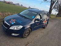 Gebraucht Skoda Roomster 60 PS (44 kW) 2012 Blau Van / Kleinbus