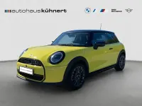 Używany Mini Cooper Classic 156 KM (114 kW) 2024 Żółty Hatchback