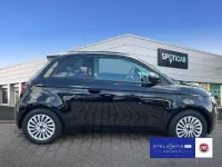 Gebraucht Fiat 500e 86 kW (118 PS) 2023 Schwarz Kleinwagen