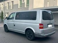 Gebraucht VW T5 131 PS (96 kW) 2005 Silber Van