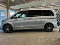 Gebraucht Mercedes V300 Avantgarde 237 PS (174 kW) 2025 Hightechsilber metallic Van / Kleinbus