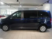 Gebraucht Mercedes V200 136 PS (100 kW) 2018 Blau Van / Kleinbus