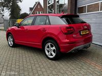 Gebraucht Audi Q2 Sport 150 PS (110 kW) 2016 Rot SUV
