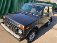 Neu Lada niva 83 PS (61 kW) 2026 Schwarz SUV