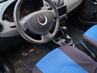 Gebraucht Dacia Sandero 75 PS (55 kW) 2012 Blau Kleinwagen