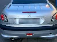 Gebraucht Peugeot 206 CC 109 PS (80 kW) 2002 Silber Cabrio