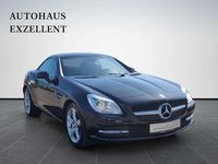 Second-hand Mercedes SLK200 184 CP (135 kW) 2012 Negru Cabrio