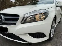 Gebraucht Mercedes A180 122 PS (89 kW) 2014 Weiß Kleinwagen