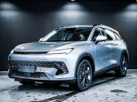 Używany Baic X55 177 KM (130 kW) 2024 Srebrny SUV