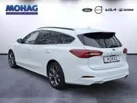 Gebraucht Ford Focus ST-Line 125 PS (91 kW) 2023 Weiß Kombi